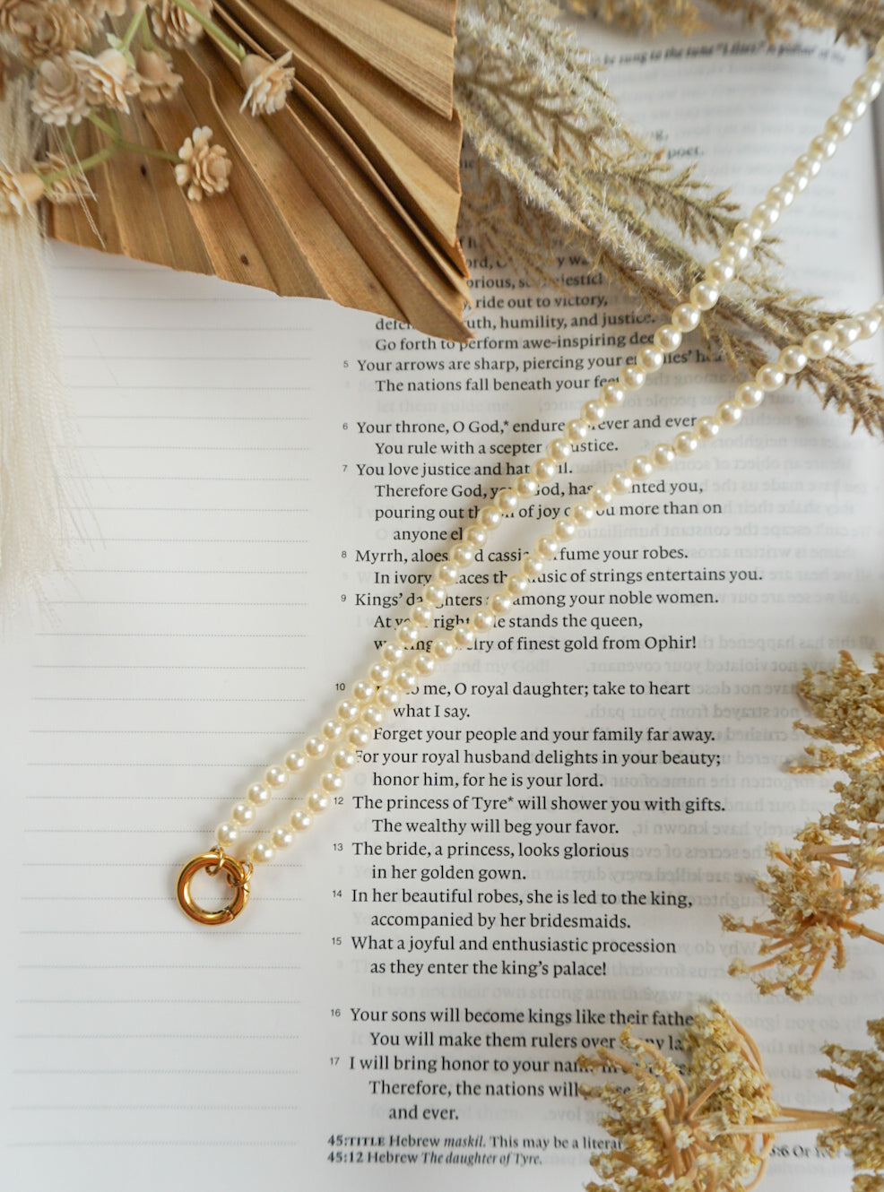 18k Gold Pvd Pearl Charm Keeper Necklace