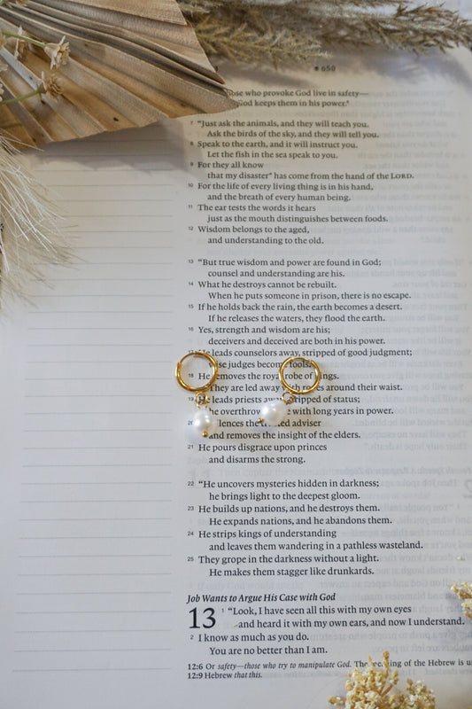 18k Gold Pvd Pearl Earrings