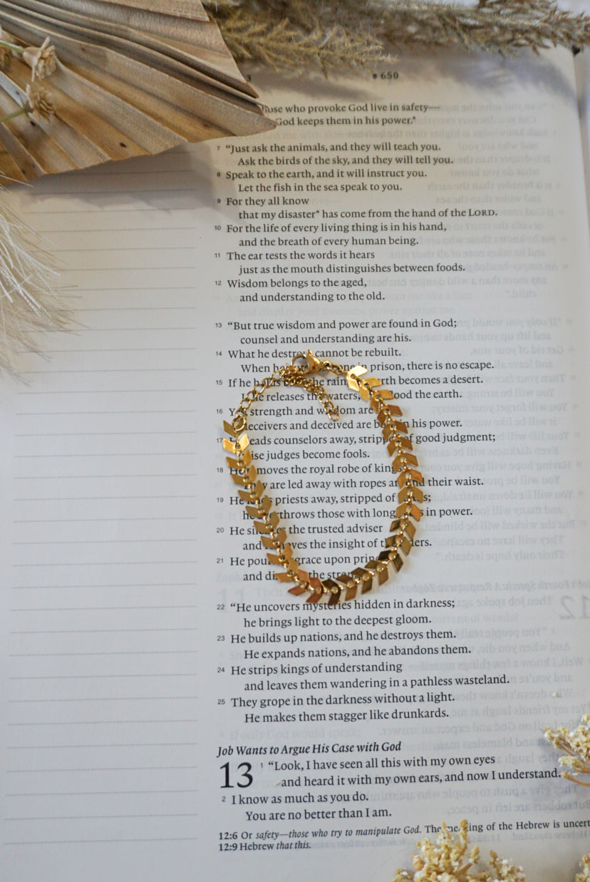 18k Gold Pvd Chevron Bracelet
